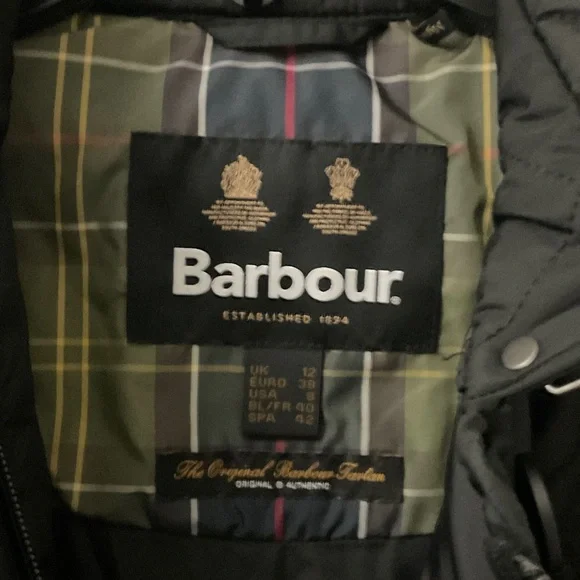 Barbour Women's tummelBlack Quilted Trench Coat size 8